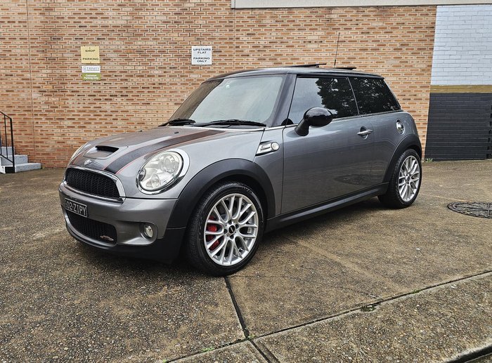 2010 MINI Hatch John Cooper Works R56 Eclipse Grey