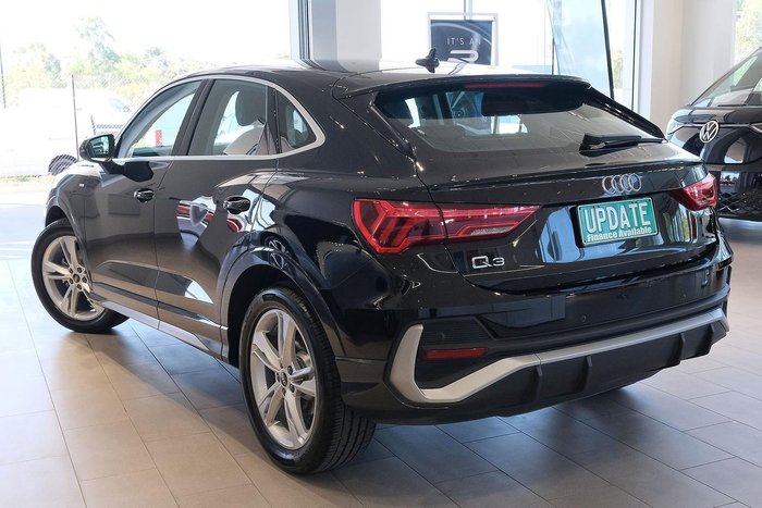 2024 Audi Q3 35 TFSI S line