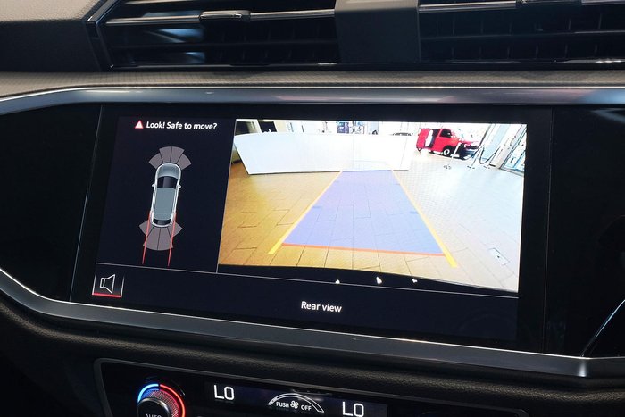 2024 Audi Q3 35 TFSI S line