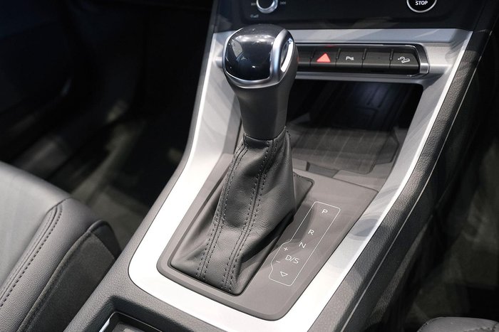 2024 Audi Q3 35 TFSI S line