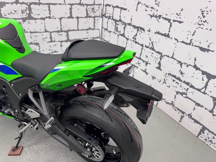 2025 Kawasaki Ninja ZX-10R ABS Ninja Green