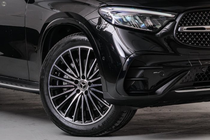 2026 Mercedes-Benz GLC-Class GLC300