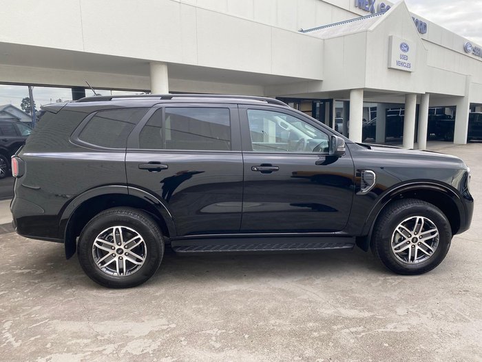2025 Ford Everest Trend