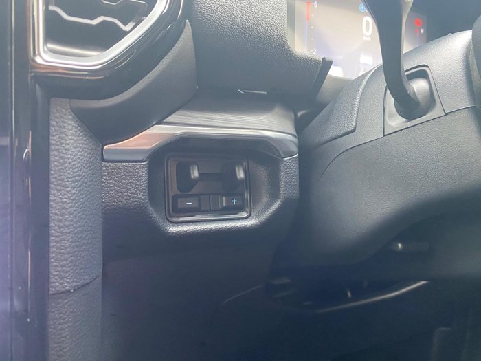 2025 Ford Everest Trend