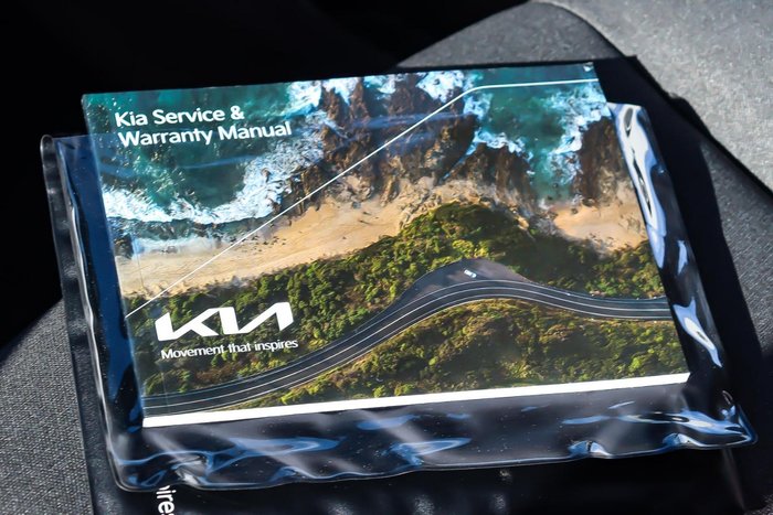 2025 Kia Carnival S