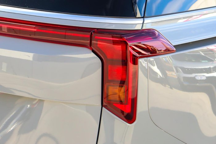 2025 Kia Carnival S