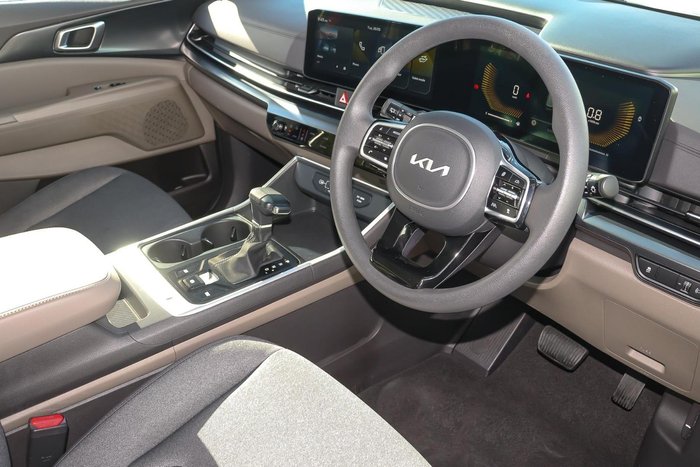 2025 Kia Carnival S