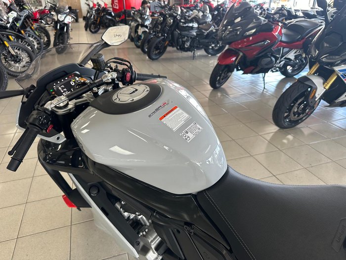 2026 CFMOTO 675SR-R