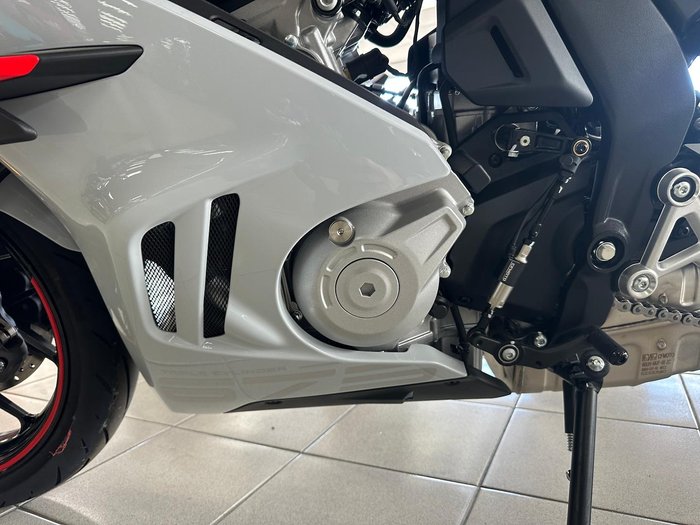 2026 CFMOTO 675SR-R