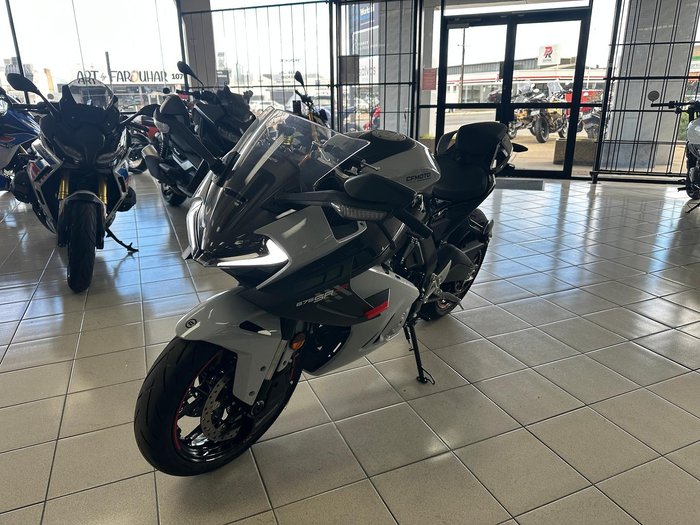 2026 CFMOTO 675SR-R