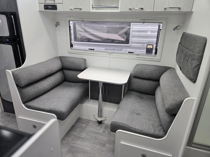 2018 New Age Caravans Manta Ray 18 Er