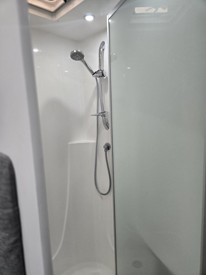 2018 New Age Caravans Manta Ray 18 Er