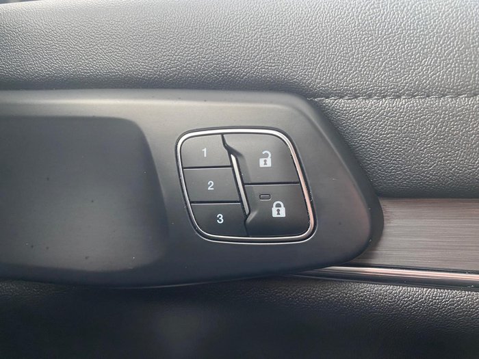 2025 Ford Everest Sport