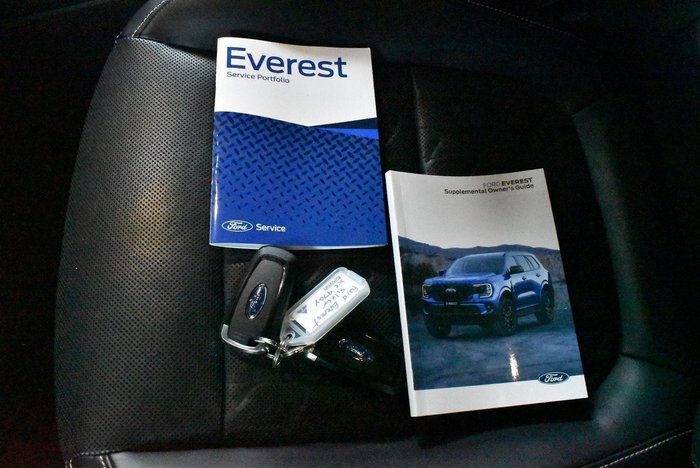 2023 Ford Everest Platinum