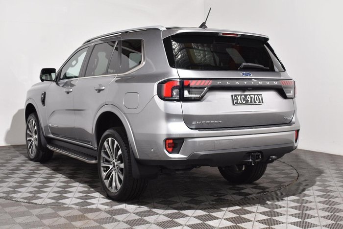2023 Ford Everest Platinum