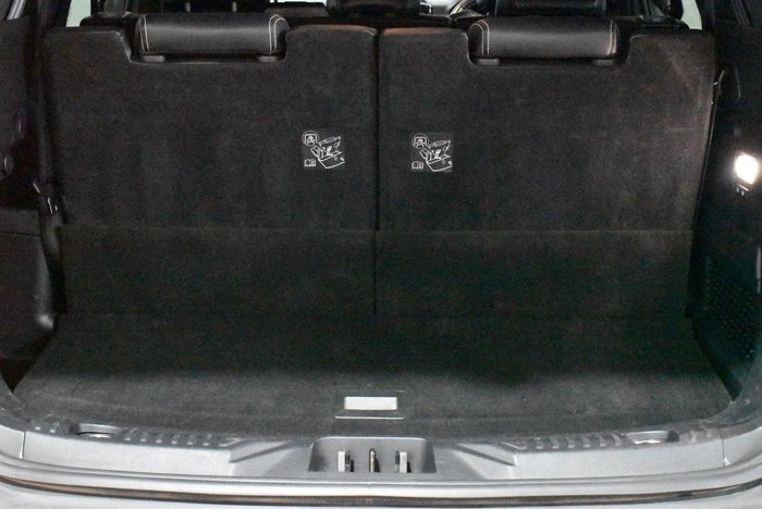 2023 Ford Everest Platinum