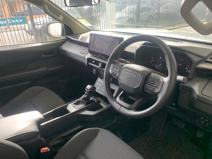 2025 Toyota Hilux