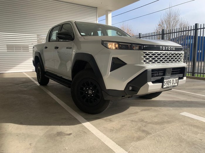 2025 Toyota Hilux