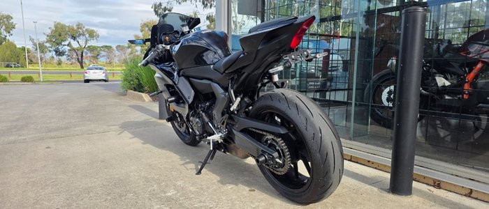 2025 Yamaha YZF-R7LA BLACK
