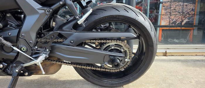 2025 Yamaha YZF-R7LA BLACK