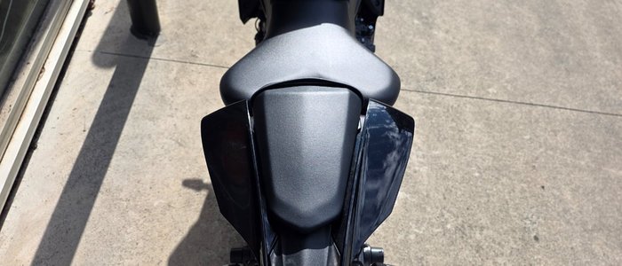 2025 Yamaha YZF-R7LA BLACK