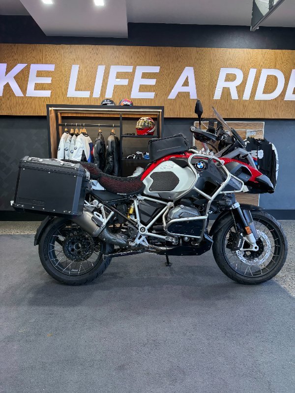 2018 BMW Motorrad R1200 GS ADVENTURE Red