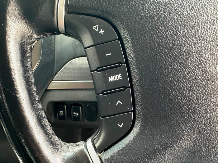 2017 Mitsubishi Pajero GLS