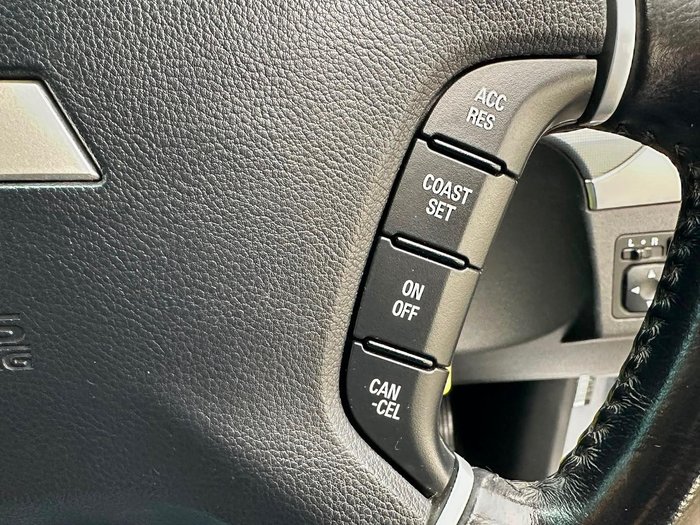 2017 Mitsubishi Pajero GLS
