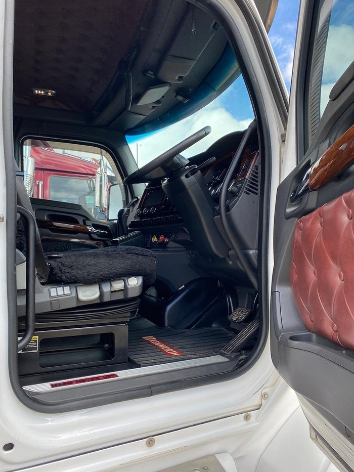 2019 Kenworth T610