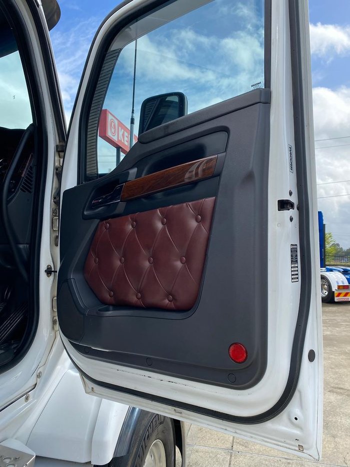 2019 Kenworth T610