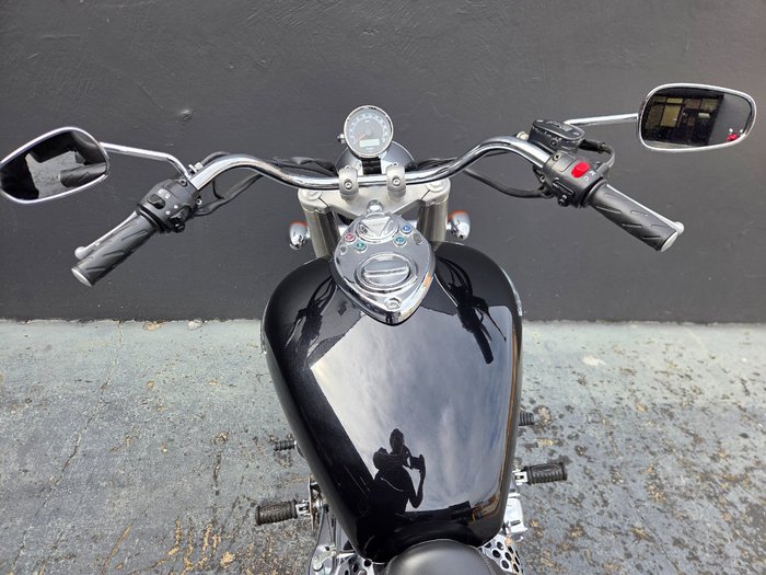 2011 Triumph BONNEVILLE BLACK
