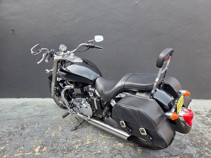 2011 Triumph BONNEVILLE BLACK