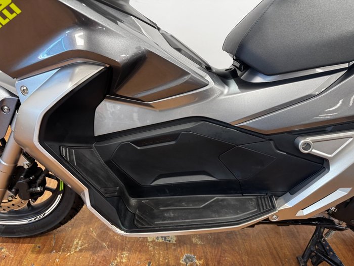 2021 Honda ADV150 SILVER