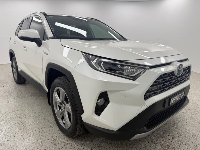2019 Toyota RAV4 GXL AXAH52R White