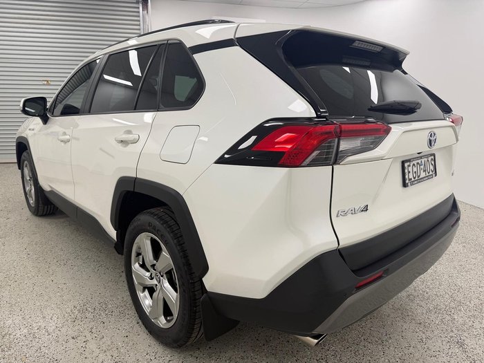 2019 Toyota RAV4 GXL AXAH52R White