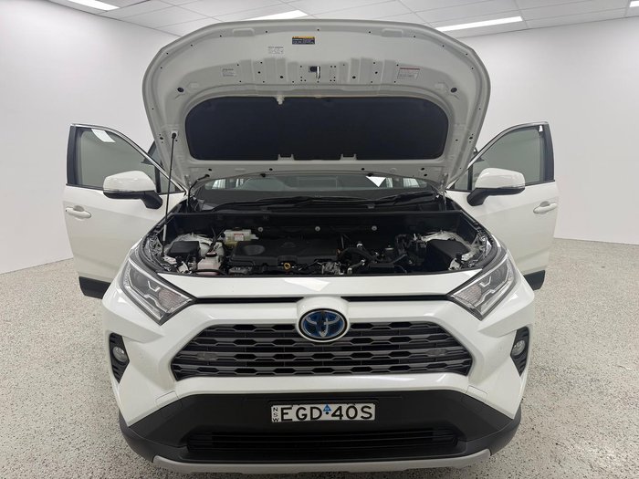 2019 Toyota RAV4 GXL AXAH52R White