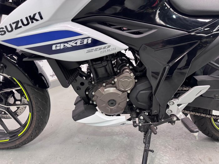 2025 Suzuki Gixxer 250 Gixxer Blue