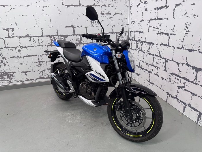 2025 Suzuki Gixxer 250 Gixxer Blue