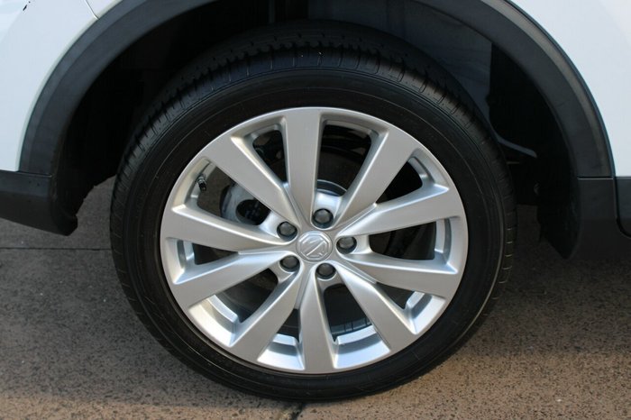 2023 MG ZS