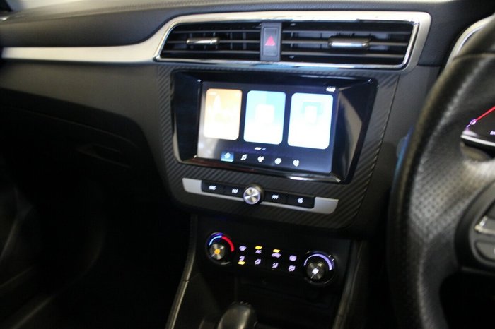 2023 MG ZS
