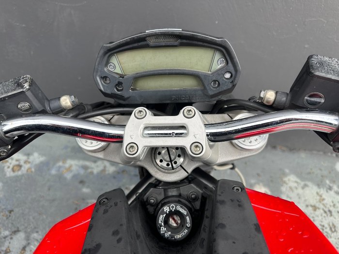 2008 Ducati MONSTER 696 RED