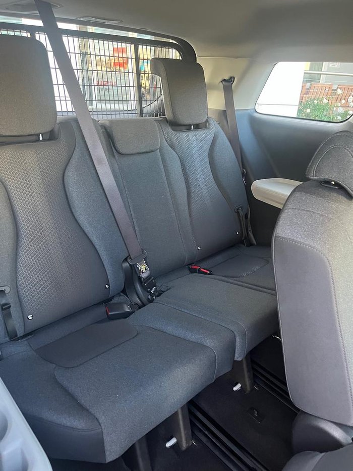 2022 Kia Carnival S