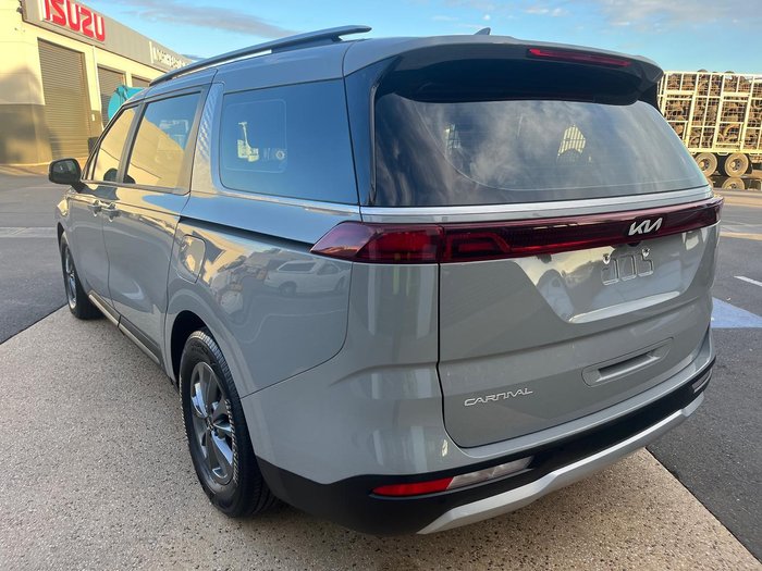 2022 Kia Carnival S
