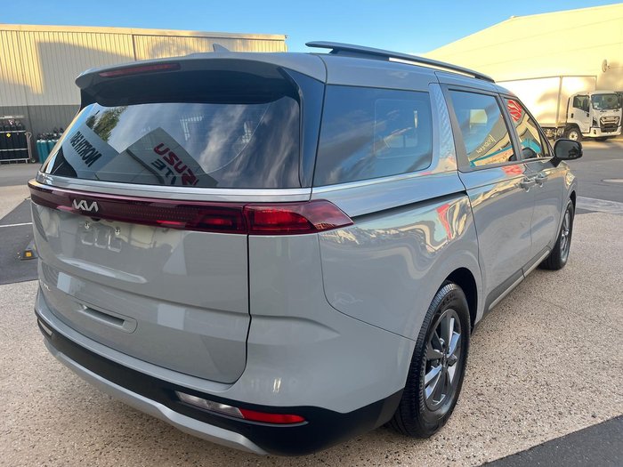 2022 Kia Carnival S