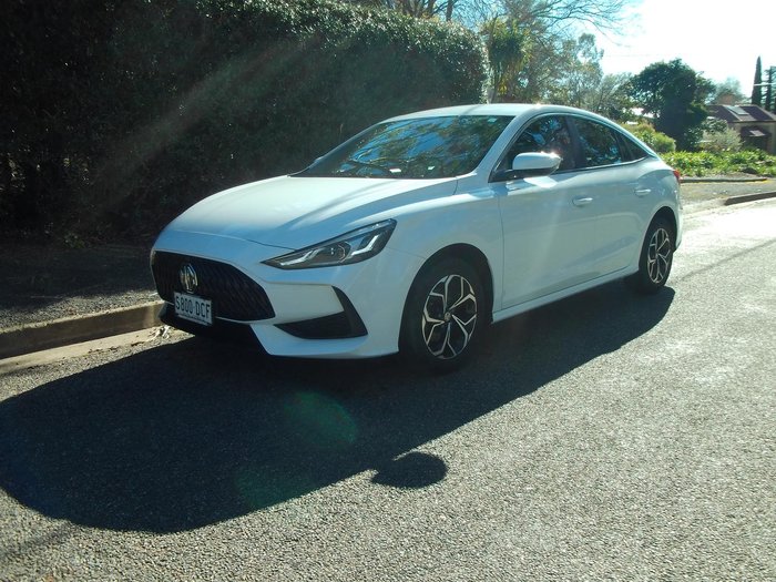 2024 MG MG5