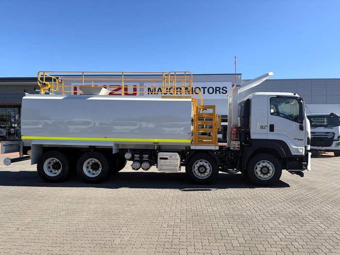 2026 Isuzu Fyh 320-355 R60 At 18000L Watercart