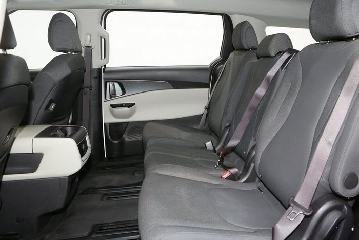 2021 Kia Carnival S