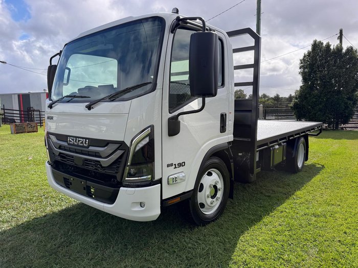 2025 Isuzu N Series