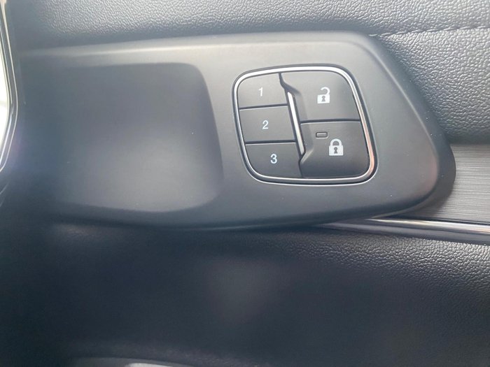 2025 Ford Everest Sport