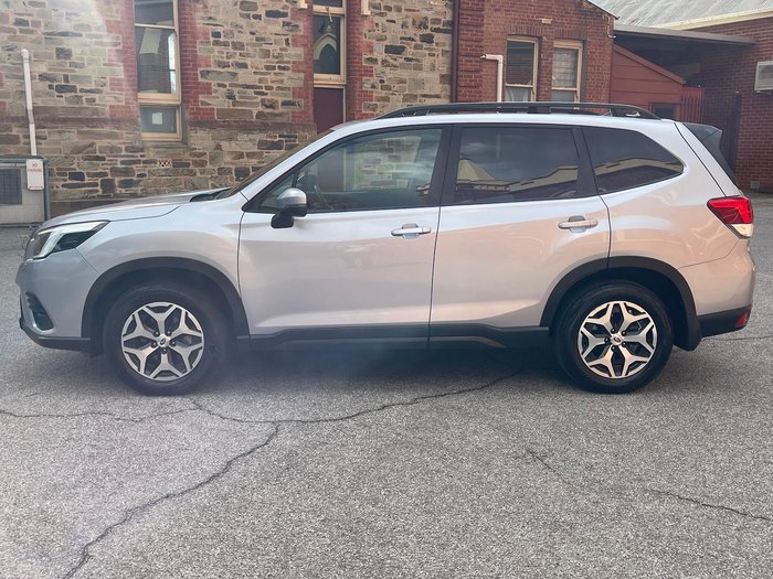 2024 Subaru Forester 2.5i